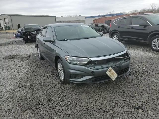2019 Volkswagen Jetta - Image 13