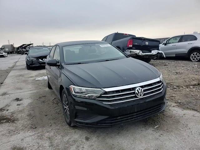 2021 Volkswagen Jetta - Image 11