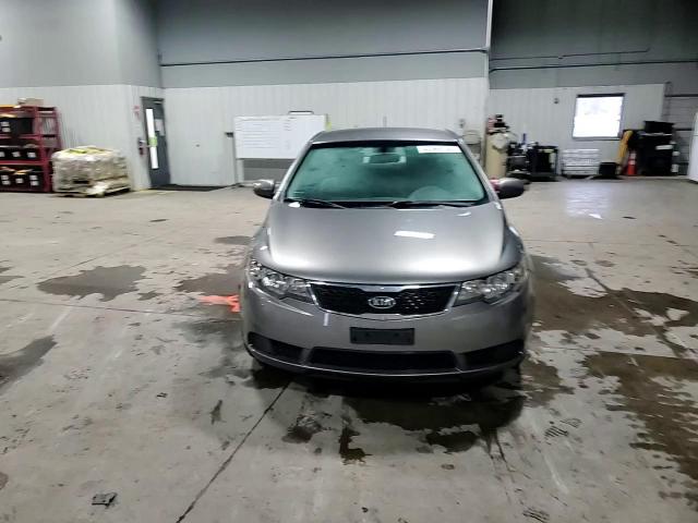2012 Kia Forte - Image 11
