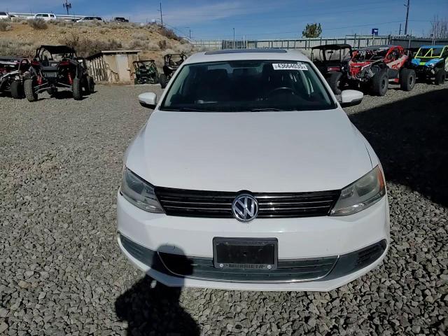 2014 Volkswagen Jetta - Image 14