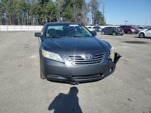2009 Toyota Camry - Image 11
