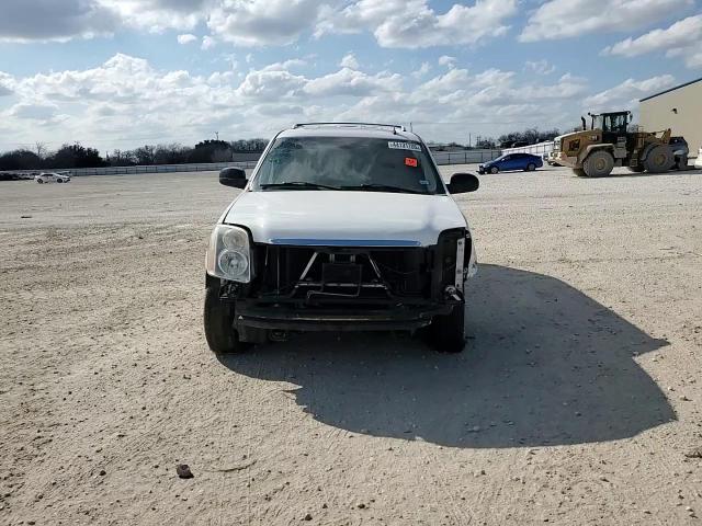 2007 GMC Yukon - Image 11