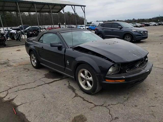 2007 Ford Mustang - Image 11