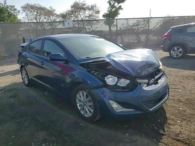 2014 Hyundai Elantra - Image 11