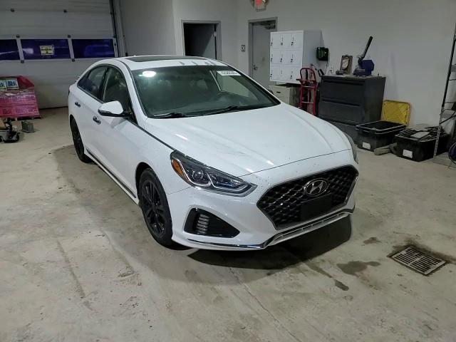 2018 Hyundai Sonata - Image 11