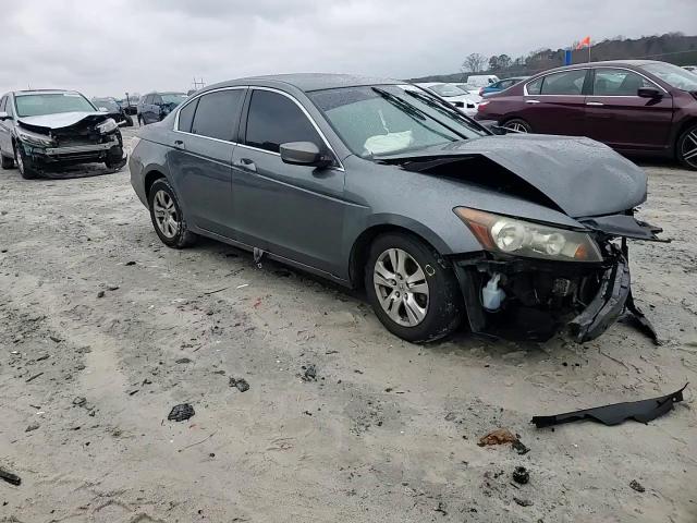 2008 Honda Accord - Image 11