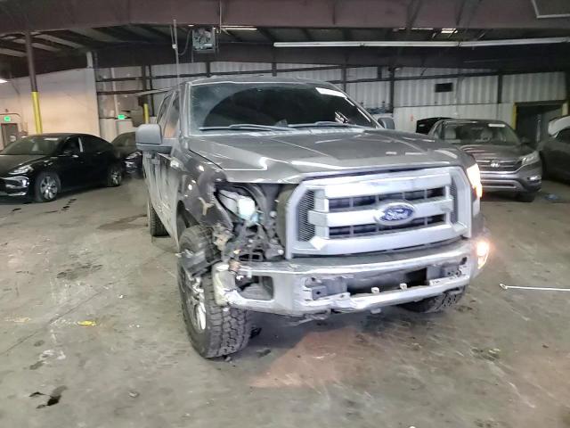 2016 Ford F-150 - Image 10