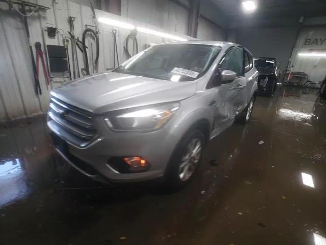 2017 Ford Escape - Image 13