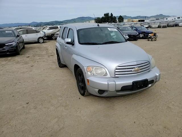 2010 Chevrolet HHR - Image 11