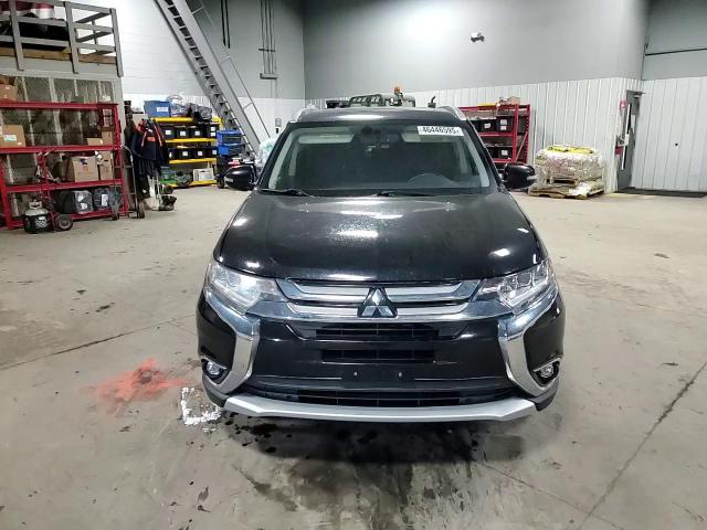 2017 Mitsubishi Outlander - Image 11
