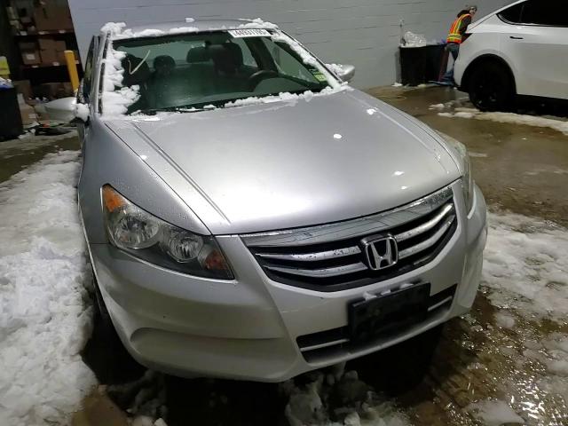2011 Honda Accord - Image 11