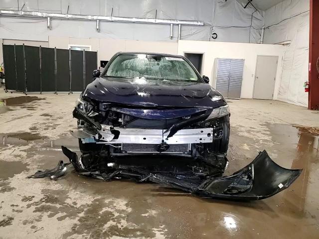 2022 Toyota Camry - Image 13