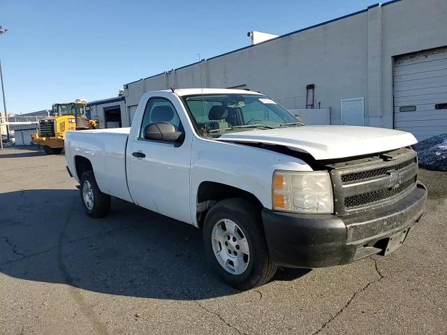 2009 Chevrolet Silverado - Image 10