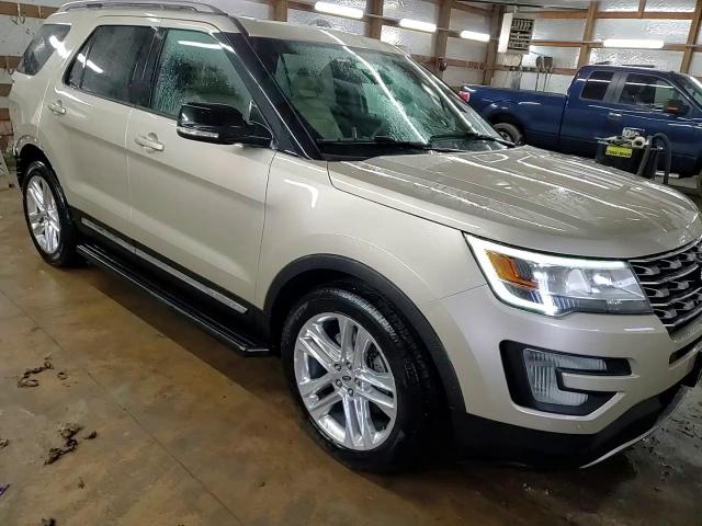 2017 Ford Explorer - Image 15