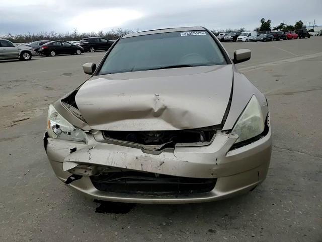 2003 Honda Accord - Image 10