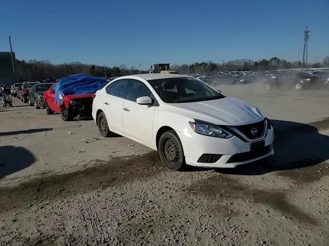 2017 Nissan Sentra - Image 10