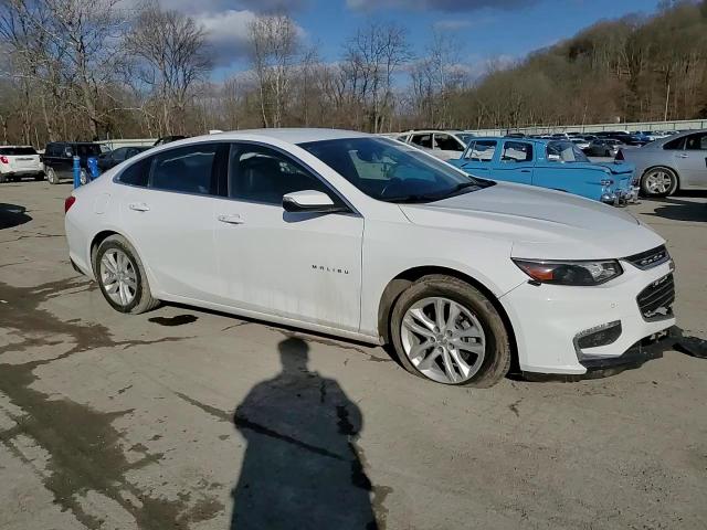 2016 Chevrolet Malibu - Image 10