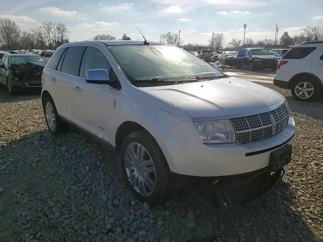 2009 Lincoln MKX - Image 12