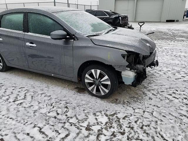 2019 Nissan Sentra - Image 11