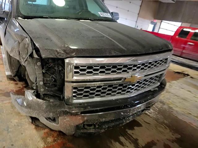 2015 Chevrolet Silverado - Image 10