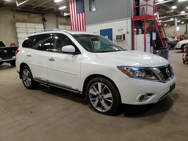 2015 Nissan Pathfinder - Image 12
