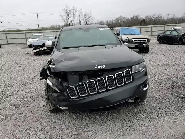 2017 Jeep Grand Cherokee - Image 12