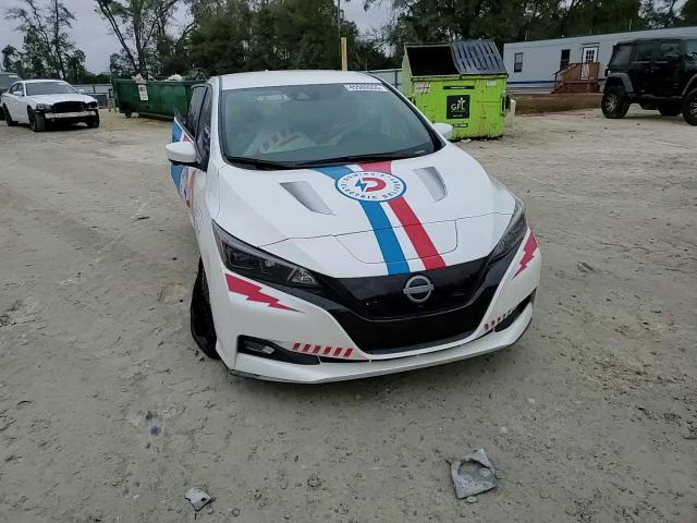 2024 Nissan Leaf - Image 15