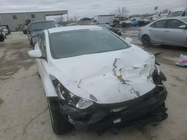 2014 Hyundai Elantra - Image 11