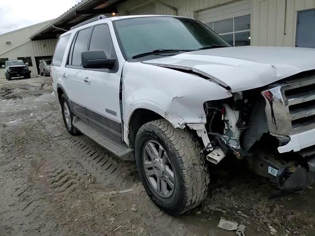 2007 Ford Expedition - Image 11