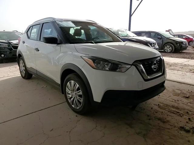 2019 Nissan Kicks - Image 11