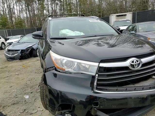 2016 Toyota Highlander - Image 11