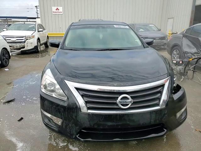 2015 Nissan Altima - Image 13