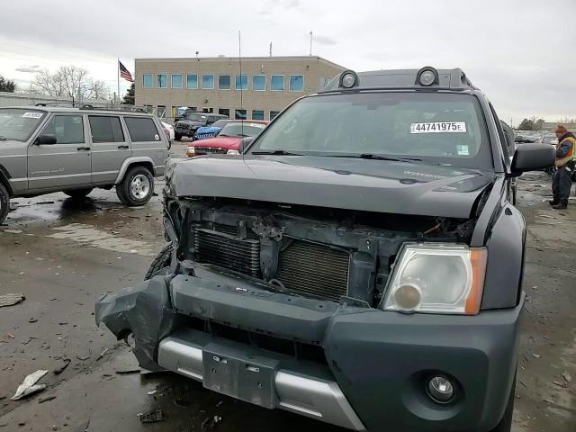 2015 Nissan XTerra - Image 16