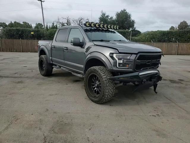 2018 Ford F-150 - Image 11