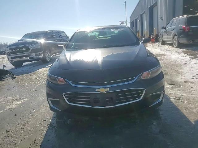 2017 Chevrolet Malibu - Image 13