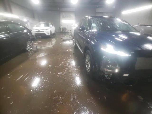 2019 Hyundai Santa Fe - Image 14