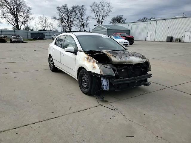 2011 Nissan Sentra - Image 10