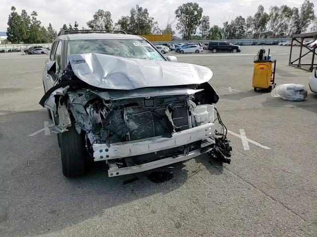 2022 Toyota Highlander - Image 11