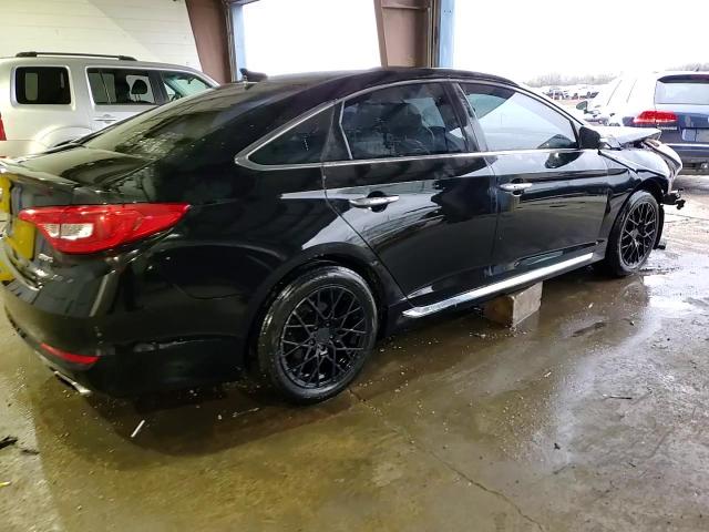 2015 Hyundai Sonata - Image 13