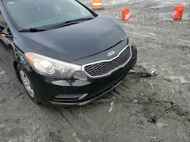 2016 Kia Forte - Image 11