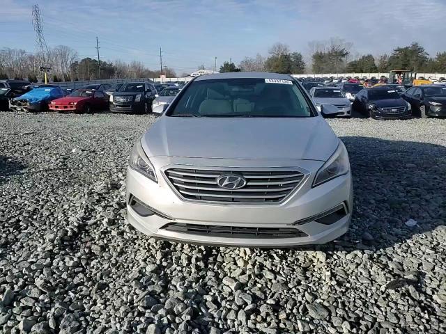 2015 Hyundai Sonata - Image 10