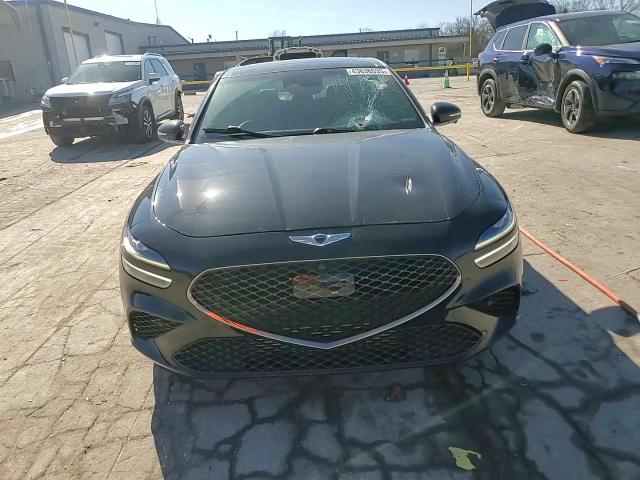 2022 Genesis G70 - Image 13