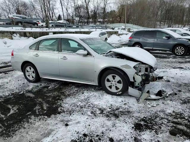 2010 Chevrolet Impala - Image 10
