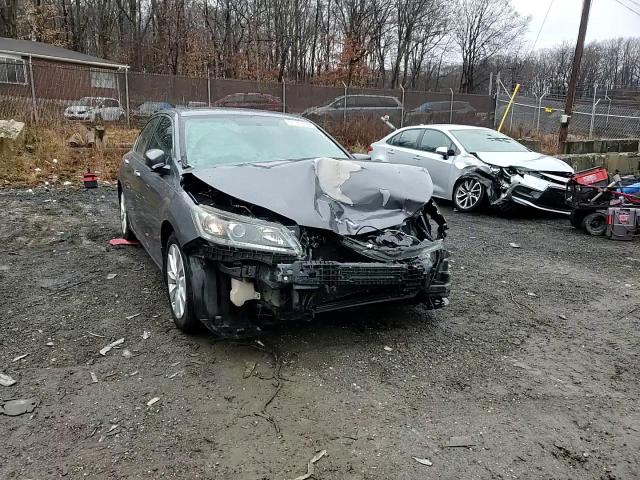 2013 Honda Accord - Image 11