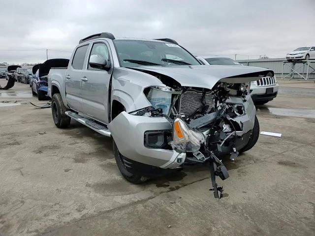2022 Toyota Tacoma - Image 11