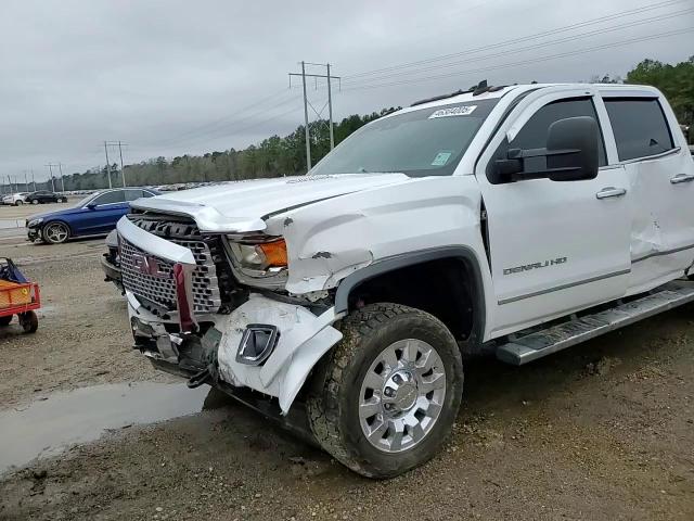 2015 GMC Sierra - Image 11