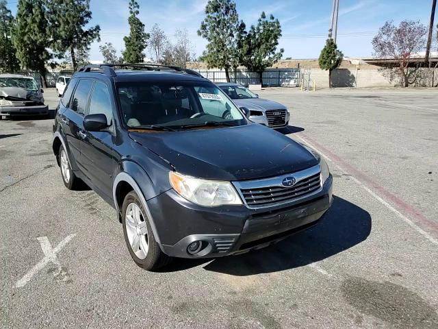 2009 Subaru Forester - Image 11