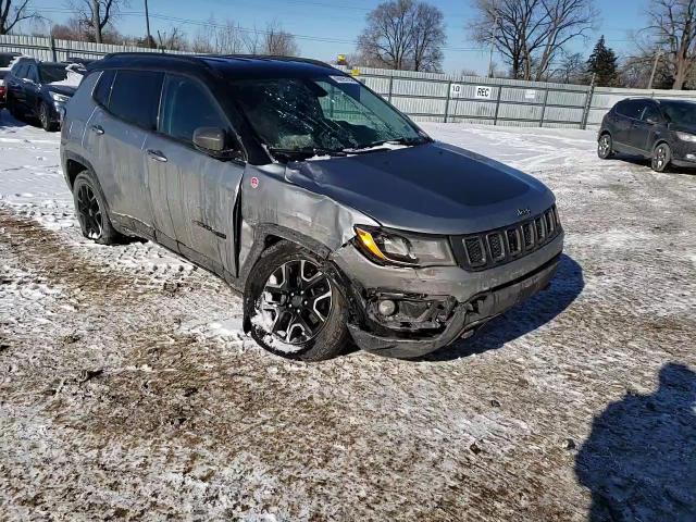 2019 Jeep Compass - Image 11