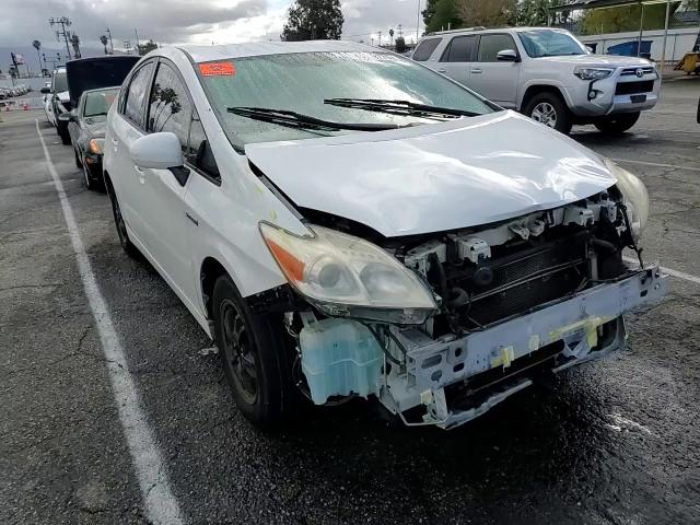 2012 Toyota Prius - Image 10