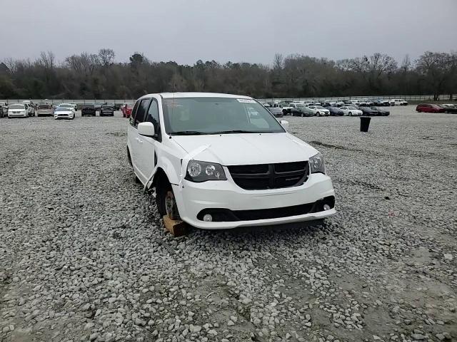 2018 Dodge Caravan - Image 11